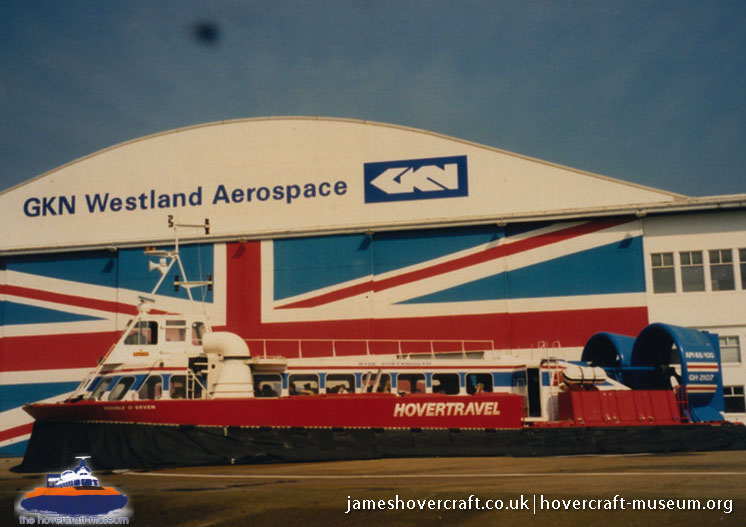 AP1-88 hovercraft promotional day by BHC -  (credit: The <a href='http://www.hovercraft-museum.org/' target='_blank'>Hovercraft Museum Trust</a>).